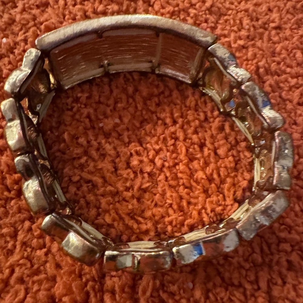 Turquoise Gold Colored Bracelet - Picture 6 of 6